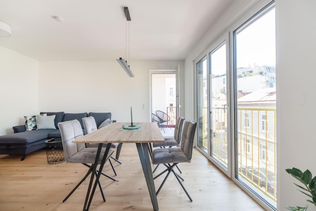 Gruene Und Zentrale Ruhelage Im Neubau Mit Balkon Apartment Виена Екстериор снимка