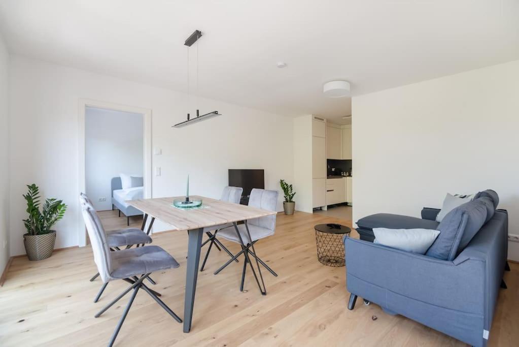 Gruene Und Zentrale Ruhelage Im Neubau Mit Balkon Apartment Виена Екстериор снимка